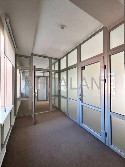 Сдам офисное помещение Київ, Ігорівська вул.