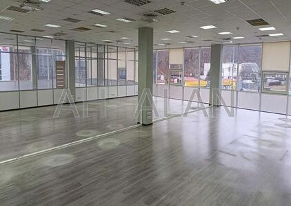 Сдам офисное помещение Київ, Нововокзальна вул.