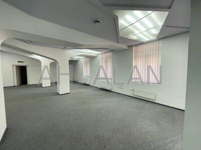 Сдам офисное помещение Київ, Хрещатик вул.