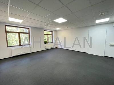 Сдам офисное помещение Київ, Хрещатик вул.