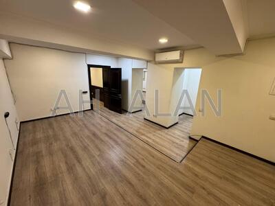 Продам помещение свободного назначения Київ, Софіївська вул.