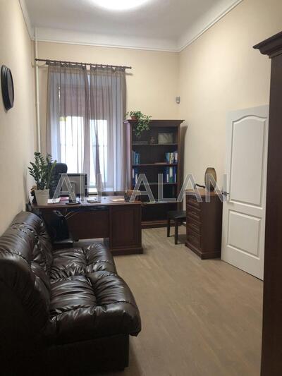 Сдам офисное помещение Київ, Франка Івана вул.