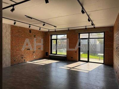 Сдам офисное здание Київ, Садова 24-а вул.