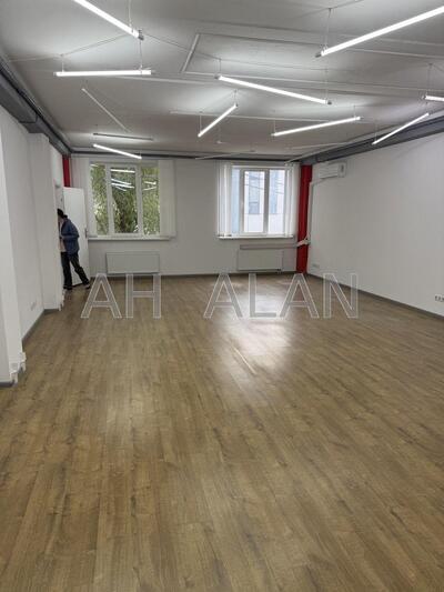 Сдам офисное помещение Київ, Сумська вул.