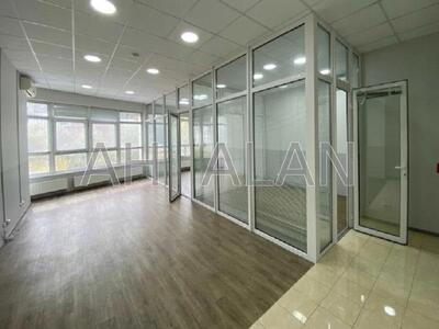 Сдам офисное помещение Київ, Кловський узв.