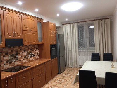 2-кімнатна квартира за адресою:Бориспільська, 23А без рієлтора.