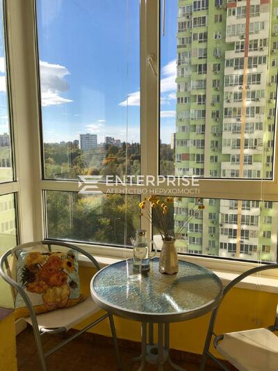 Без% 1кімнатна вул. Донця Михайла,2А Відрадний Солом\'янський генератор