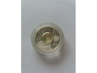 Срібний долар