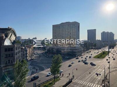 Центр Продаж Сталінка 4к квартира б-р Т. Шевченка,58 (м.Університет)