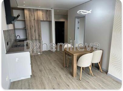 ЖК Варшавський 2 Продам однокімнатна квартира євроремонт 43м2