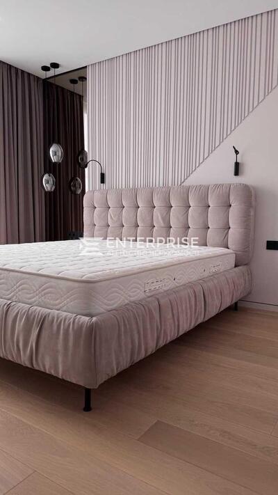 Продаж 2 кімнатної дизайнерської квартири в ЖК “Файна Таун”