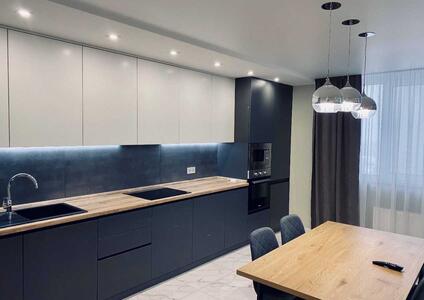 Сдам долгосрочно 3-к квартиру Киев, Голосеевский, Михаила Максимовича ул.