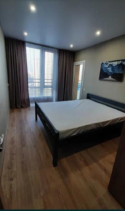 Здам 2-кімнатну квартиру, вулиця Дніпровська Набережна, д.16, Дарницький район, Київ