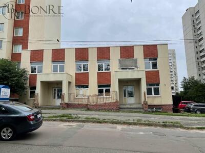 Продаж будівлі 2 поверхи + підвал. Кадетський Гай 1380м2