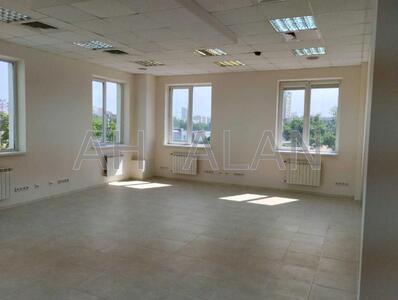 Сдам офисное помещение Київ, Бандери Степана пр-т