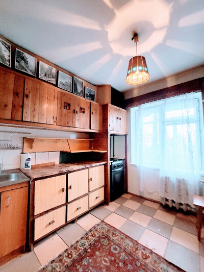 1-к., вул. Олега Мудрака (Генерала Наумова), 27, ,  м. Академмістечко, без комісії