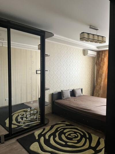 1-кімнатна, Феодосійський пров., 14, Голосіївський