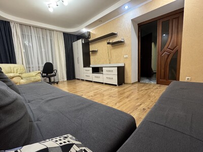 Оренда 2-к квартири на 3-му поверсі (від власника)