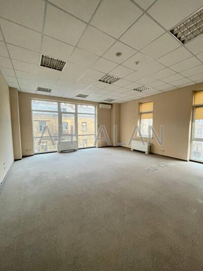 Сдам офисное помещение Київ, Антоновича вул.