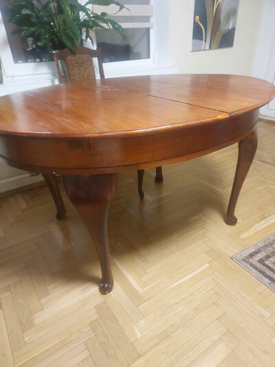 Стіл класика