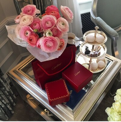 Киев. Работа с высоким доходом и красивыми апартаментами. От 18!