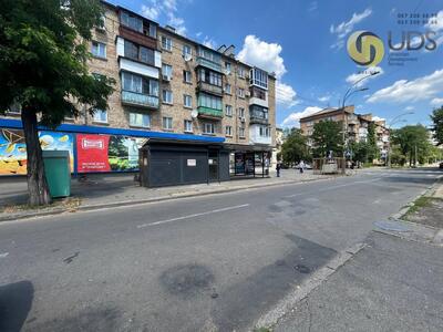 Оренда на вул. Ю. Литвинського, 33 приміщення на 15 м², без комісії