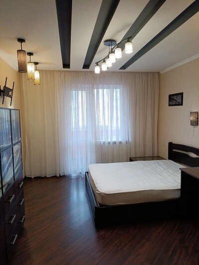 Cдается 3-х комнатная квартира на Троещине, Александры Экстер, 8