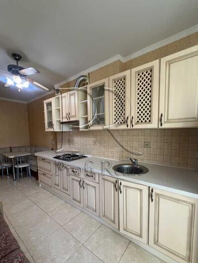 Продам 2-к квартиру Бориспільський, Бориспіль, Бабкіна провулок, 6