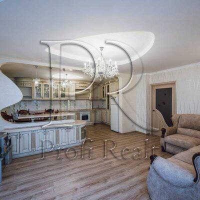 Продам 3-к квартиру Київ, Оболонський, Автозаводська вулиця, 29А