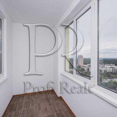 Продам 2-к квартиру Київ, Голосіївський, Голосіївський проспект, 95А