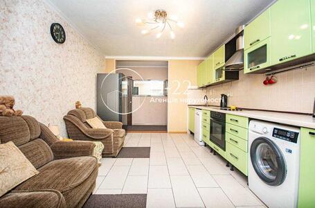 Продам 3-к квартиру Київ, Голосіївський, Науки просп., 86