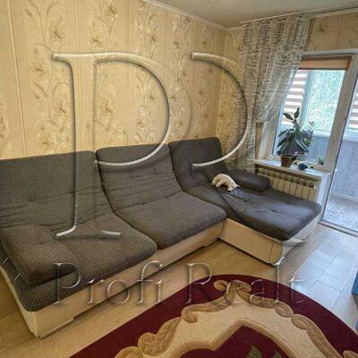 Продам 1-к квартиру Київ, Святошинський, Симиренка вулиця, 20А