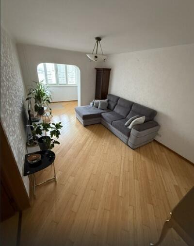 Здається двокімнатна квартира. Дарницький район, проспект Григоренка Петра, 36, метро Позняки