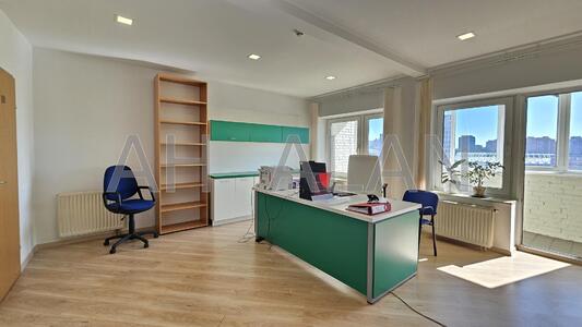 Сдам офисное помещение Київ, Велика Васильківська вул.