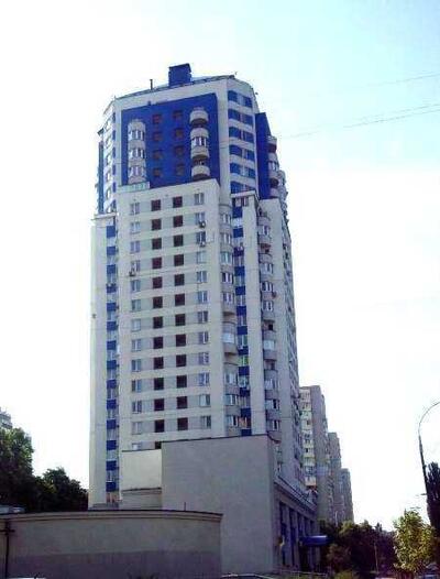 Здам довгостроково 3-к квартиру Київ, Святошинський, Петра Чаадаєва вул., 2