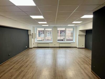 Сдам долгосрочно офисное помещение Киев, Шевченковский, Глубочицкая ул., 17