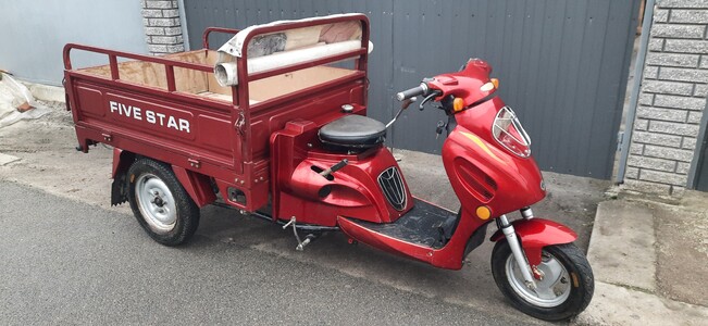 Трицикл. Грузовой моторолер. Скутер з кузовом. Foton FT-110 ZY + двигун