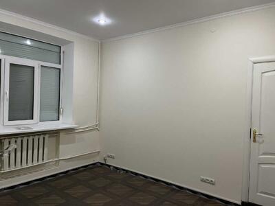 Здам довгостроково офісне приміщення Київ, Голосіївський, Ямська вул., 33/37