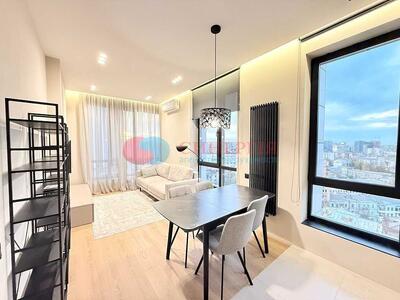 Здам довгостроково 3-к квартиру Київ, Шевченківський, Бульварно-Кудрявська вул., 17