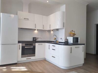 Здам довгостроково 2-к квартиру Київ, Шевченківський, Дмитрівська вул., 82