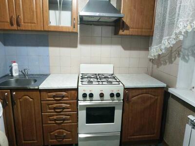 Здам довгостроково 2-к квартиру Київ, Оболонський, Автозаводська вул., 17