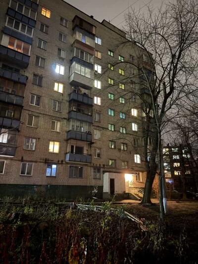 Продам 2-к квартиру Киев, Святошинский, Николая Краснова ул., 12а