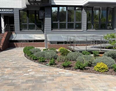 Продам офисное помещение Киев, Голосеевский, Костанайская ул., 13