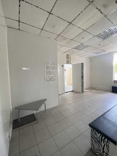 Продам приміщення вільного призначення Київ, Подільський, Квітневий пров., 9