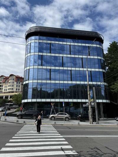 Здам довгостроково приміщення вільного призначення Київ, Печерський, Івана Федорова вул.