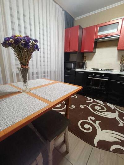 Продам 2-к квартиру Білоцерківський, Біла Церква, Линників, 15