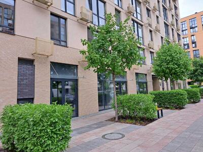 Здам довгостроково приміщення вільного призначення Київ, Шевченківський, Салютна вул., 2