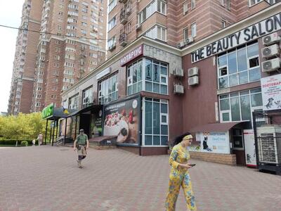 Продам торговая площадь Киев, Голосеевский, Голосеевская ул., 13а