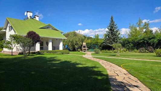 Продам 3-к котедж Обухівський, Велика Бугаївка, Центральна