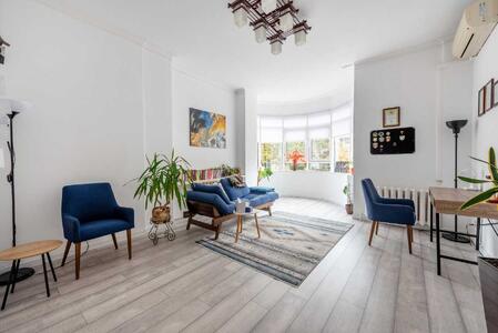 Продам 3-к квартиру Київ, Печерський, Московська вул., 46/2